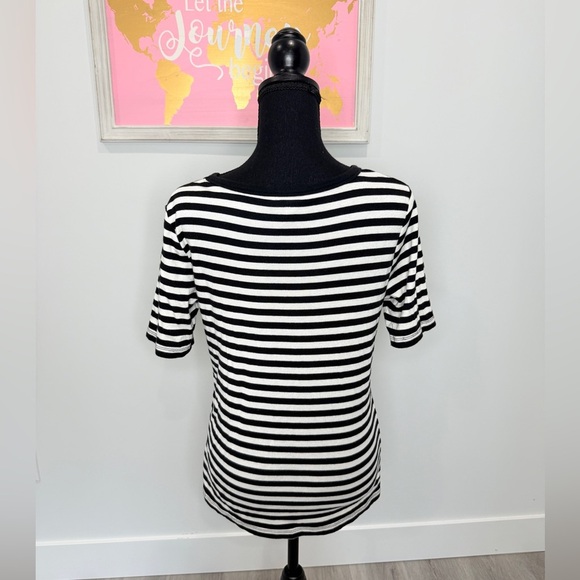 dip Striped Black and White Short Sleeve Top (M) - Picture 4 of 6